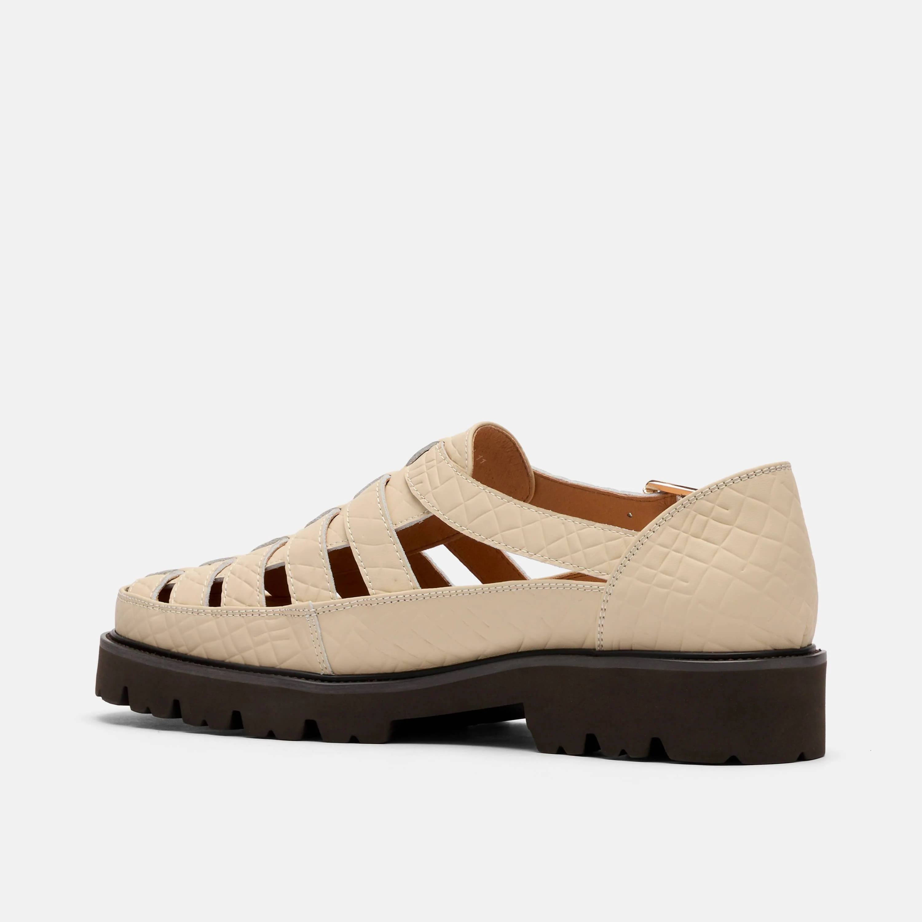 Magellan Cream Crocskin Leather Lug Fisherman Sandals - Image 4