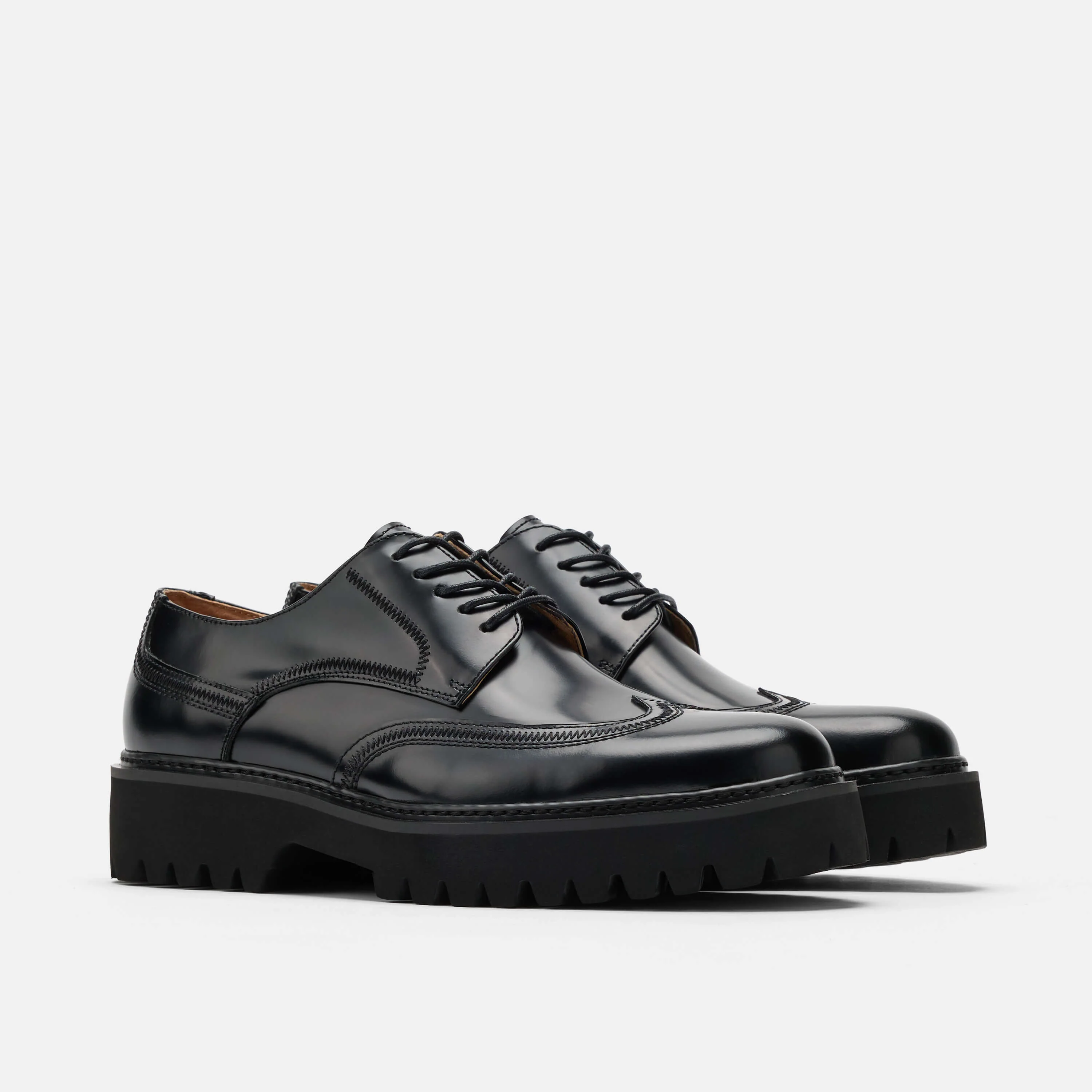 Ronan Black Brushed Leather Lug Wingtip Shoes - Image 2